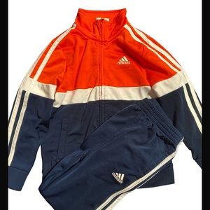 💸 Bundle 5 for $20 Adidas track suit